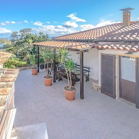 Chiara 2 Bedr, View, Parking, Garden, Grill Villa