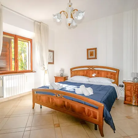 Chiara 2 Bedr, View, Parking, Garden, Grill Villa