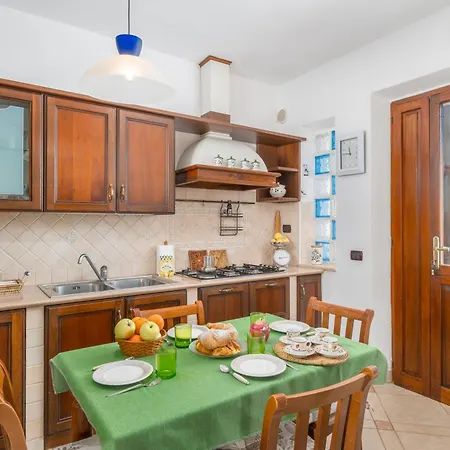 Villa Chiara 2 Bedr, View, Parking, Garden, Grill La Maddalena (Sassari)
